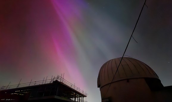 Tony Booth - Aurora over Sherwood Observatory