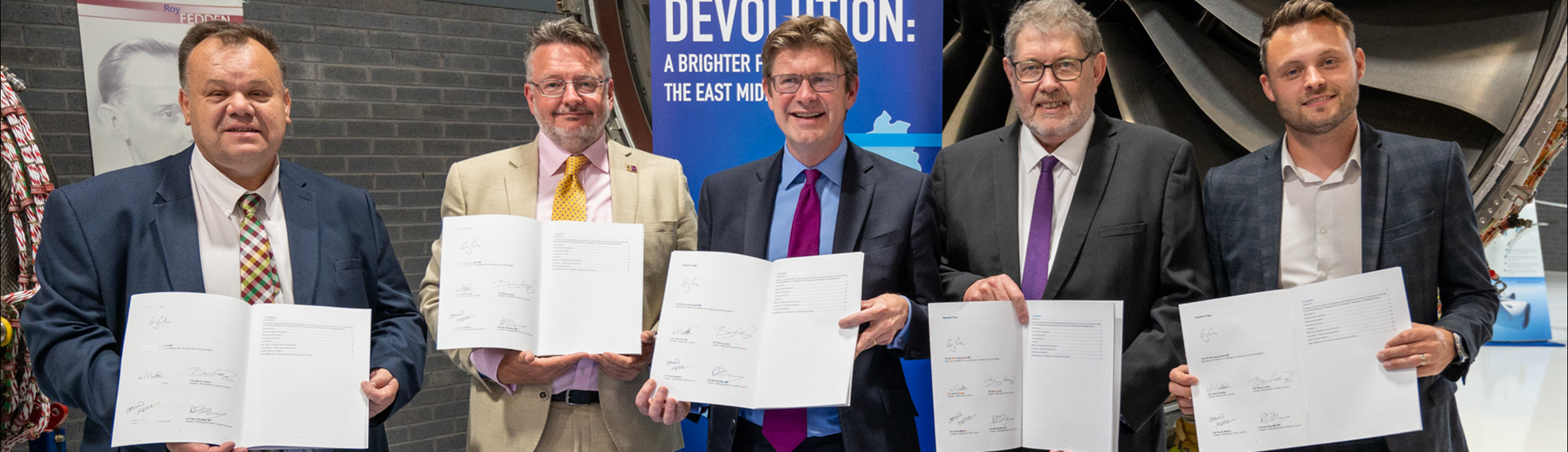 Notts Leaders signing Devolution Deal